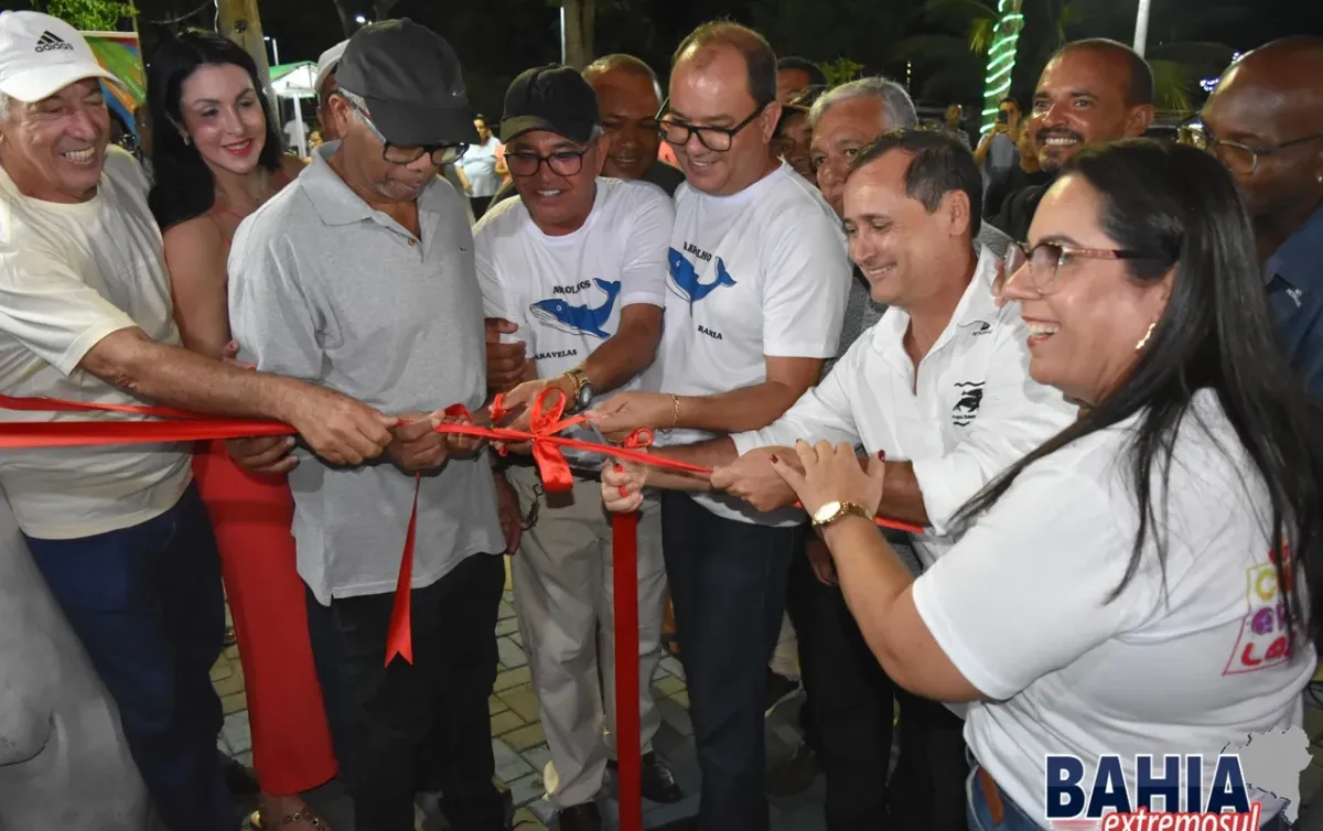 Prefeito Silvio Ramalho Inaugura Espa O Baleia Jubarte Em Caravelas