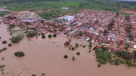 Vista aérea de Coronel João Sá, uma das cidades afetadas por queda de barragem Vista aérea de Coronel João Sá, uma das cidades afetadas por queda de barragem