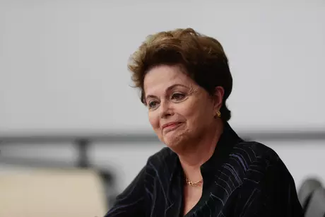 Parlamentares usaram as redes sociais para criticar a ex-presidente Dilma Rousseff Parlamentares usaram as redes sociais para criticar a ex-presidente Dilma Rousseff