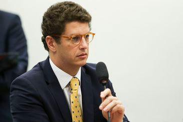 O ministro do Meio Ambiente, Ricardo Salles, participa de audiência pública conjunta promovida pelas comissões de Meio Ambiente e Desenvolvimento Sustentável e de Integração Nacional, Desenvolvimento Regional e da Amazônia.