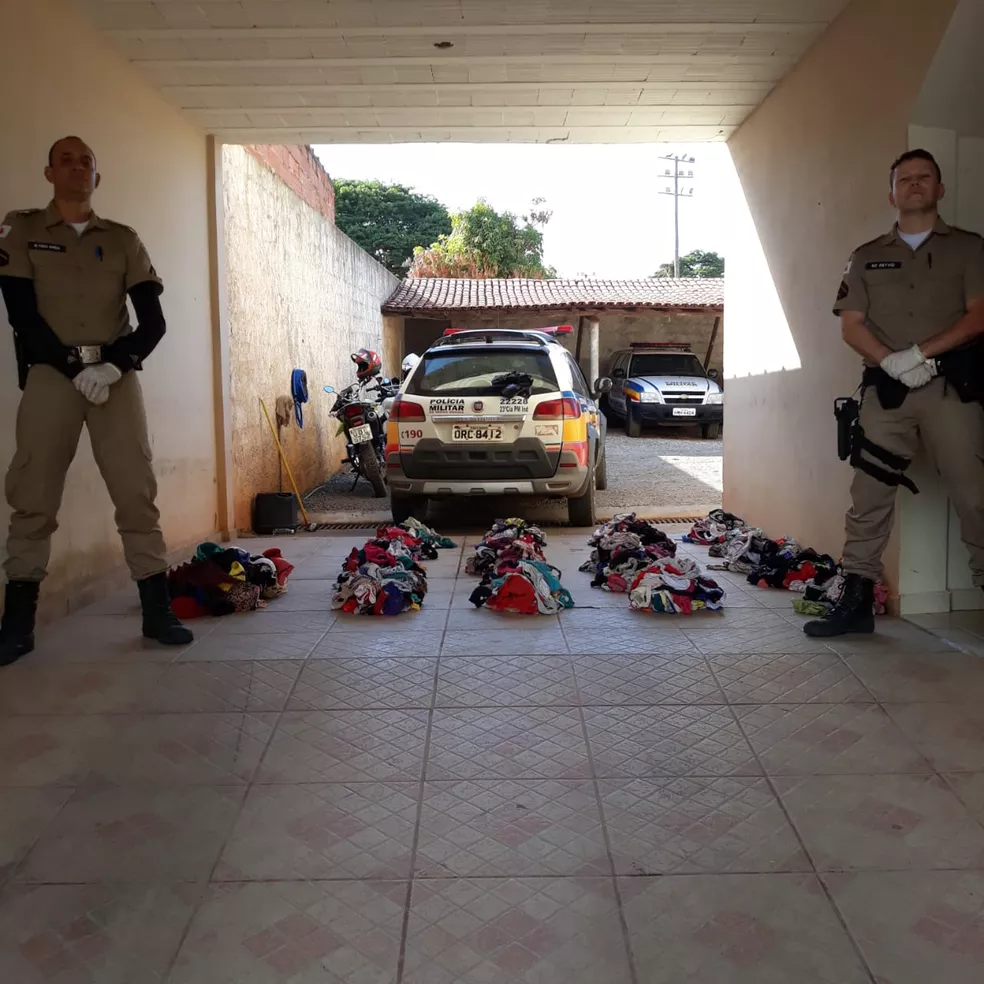 Peças íntimas apreendidas pela PM em Turmalina — Foto: Polícia Militar / Divulgação Peças íntimas apreendidas pela PM em Turmalina — Foto: Polícia Militar / Divulgação