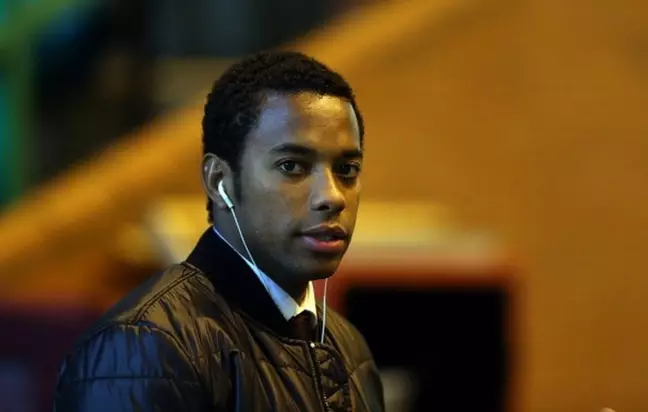 Robinho foi condenado a nove anos de prisão após recorrer de decisão (Foto: AFP)