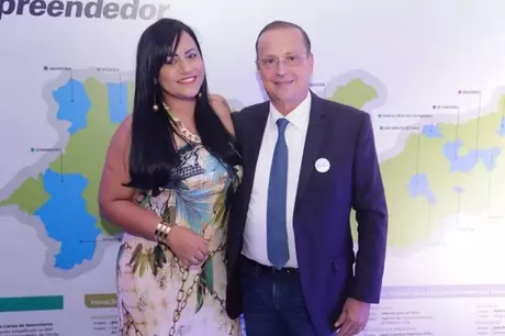 Taty Dantas e o prefeito Meira Taty Dantas e o prefeito Meira