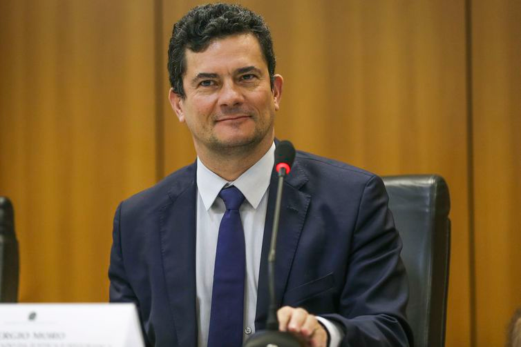 José Cruz/Agência Brasil O ministro da Justiça e Segurança Pública, Sergio Moro, durante entrevista coletiva para apresentar um balanço da primeira fase da Operação Lábaro da PRF.