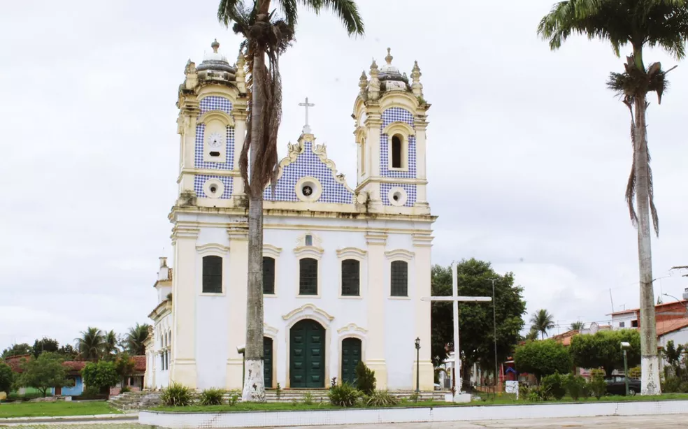 Paróquia de Oliveira dos Campinhos, em Santo Amaro, recôncavo baiano — Foto: Site Fala Genefax