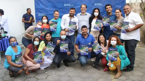  Aqui Tem Obra Por Todo Lado - Revista oficial da Prefeitura de Teixeira de Freitas é lançada nesta terça-feria (14)