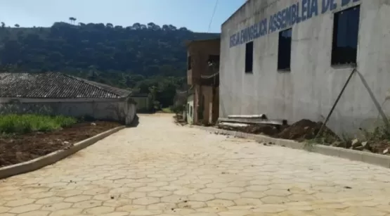 Governo Municipal leva obras estruturantes para ruas do bairro de Fátima em Itamaraju