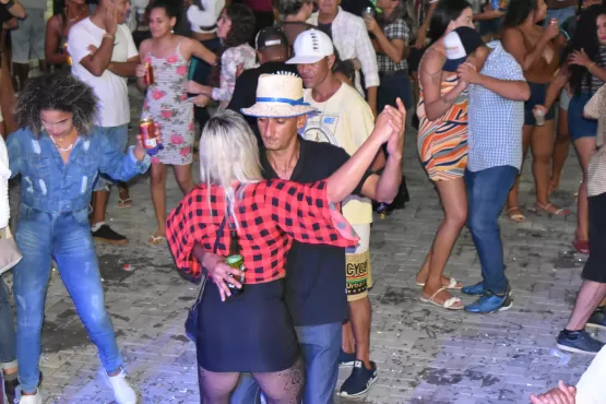 Chegou ao fim o são joão de Caravelas com sucesso de animação e público