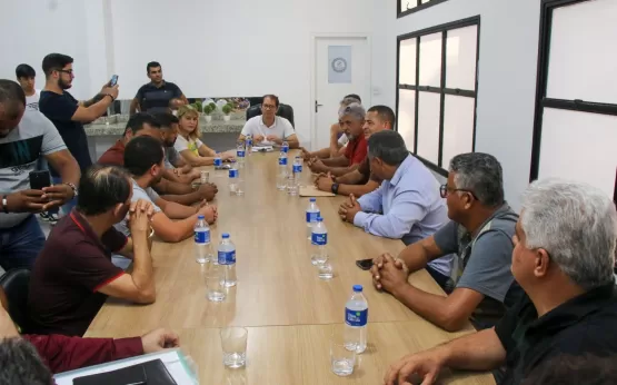 Prefeitura de Teixeira firma convênio com a Associação Levanta-te para recuperação de dependentes químicos