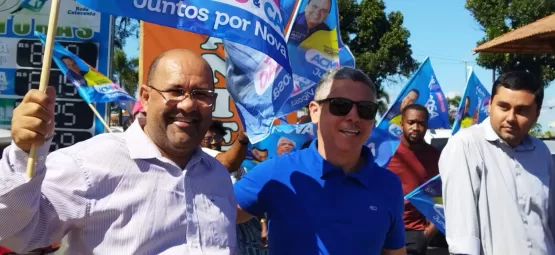 Prefeita Luciana acompanhada do deputado Robinho recepcionam ACM Neto e comitiva