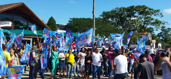 Prefeita Luciana acompanhada do deputado Robinho recepcionam ACM Neto e comitiva
