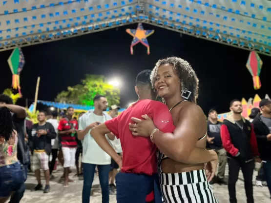Xote é o principal ritmo na 2ª noite do 25º Forró do Peroá
