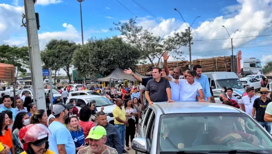 Prefeito Robertinho recepciona ACM Neto e apresenta seus futuros candidatos à população de Mucuri