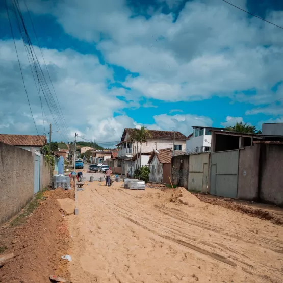 Calçamento leva melhorias e qualidade de vida para os moradores do Várzea Alegre, em Itamaraju