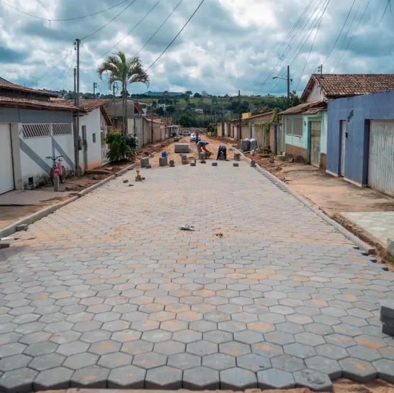 Calçamento leva melhorias e qualidade de vida para os moradores do Várzea Alegre, em Itamaraju