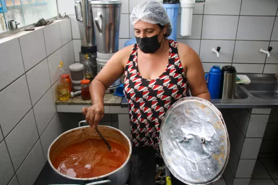 Prefeitura oferta variedade de merenda na Escola Municipal Jesuíno Martins de Souza, em Cachoeira do Mato