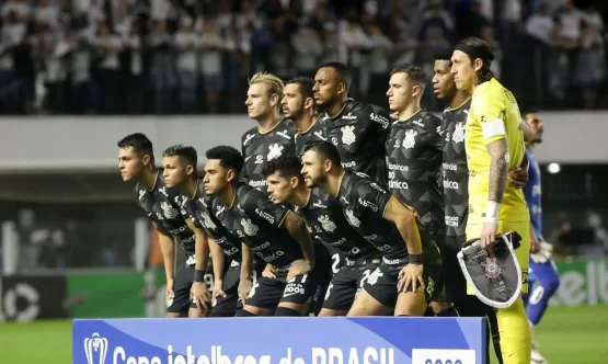 Santos vence, mas Corinthians fica com a vaga