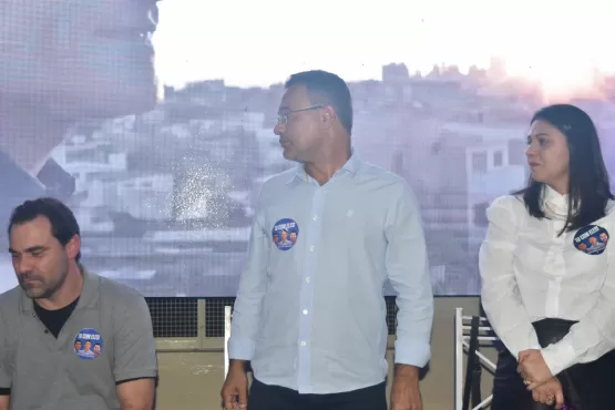 Prefeito Marcelo Angênica apresenta Adolfo Viana e Tiago Correia como seus pré candidatos a deputados 