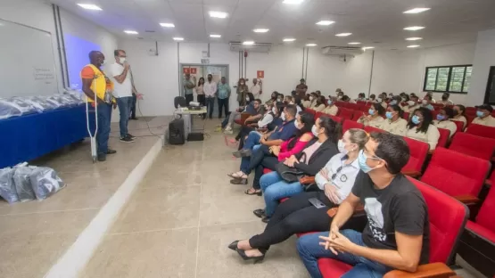 Agentes de Combate às Endemias – ACE recebem mais equipamentos de trabalho, em Teixeira