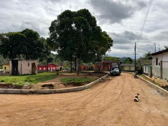 Vila São José em festa! Mildson inicia calçamento de ruas na comunidade