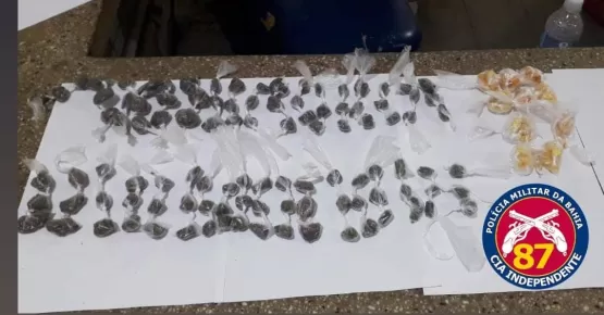 PM apreende 70 pedras de crack e 106 papelotes de maconha em Teixeira de Freitas