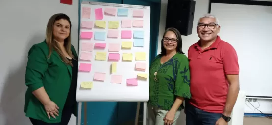 Prefeitura de Medeiros Neto participa do 3º Encontro de Formação Continuada com dirigentes e equipes técnicas municipais de Educação