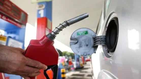 Petrobras anuncia nova redução no preço da gasolina