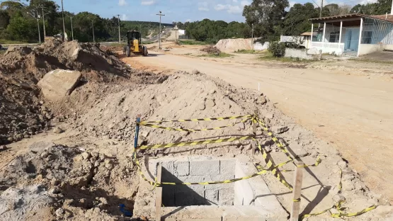 Obras de macrodrenagem avançam mais uma etapa no distrito de Itabatã