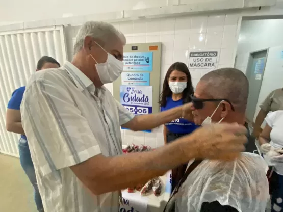 Feira Cidadã - Centenas de cirurgias de cataratas são realizadas no Hospital Municipal de Medeiros Neto