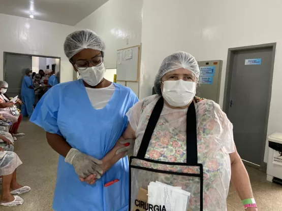 Feira Cidadã - Centenas de cirurgias de cataratas são realizadas no Hospital Municipal de Medeiros Neto