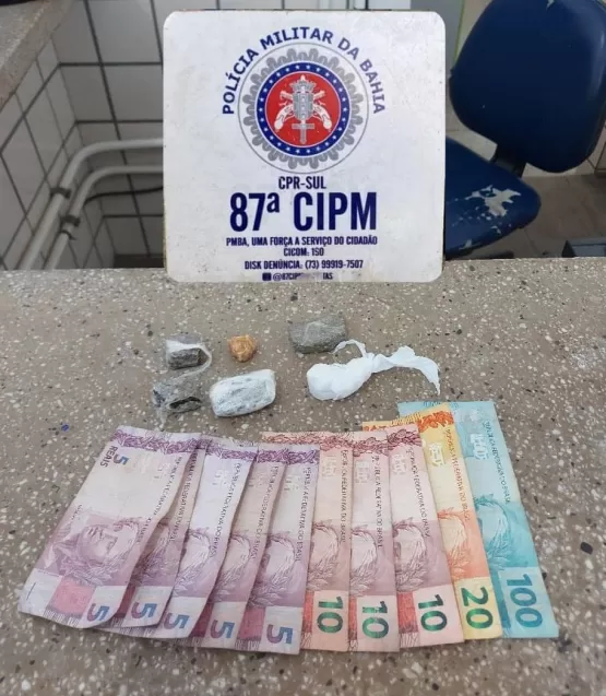 PM prende homem com droga no centro de Teixeira de Freitas
