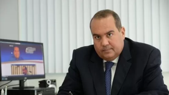 Agora é oficial: Sandro Régis homologa candidatura à reeleição para deputado estadua