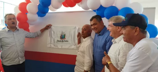 Prefeito Calixto recebe governador do estado e inaugura mercado municipal, em Ibirapuã