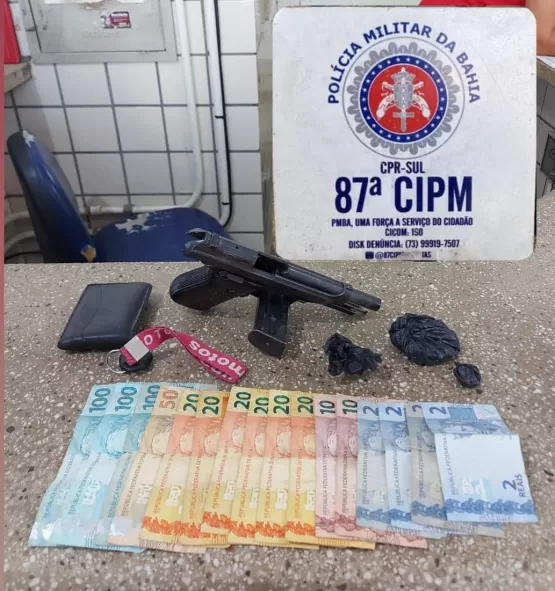 PM prende homem com pistola suspeito de vender droga em Teixeira de Freitas