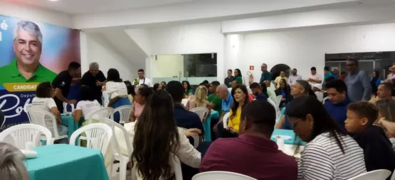 Deputado Robinho tem encontro com lideranças políticas em Teixeira de Freitas