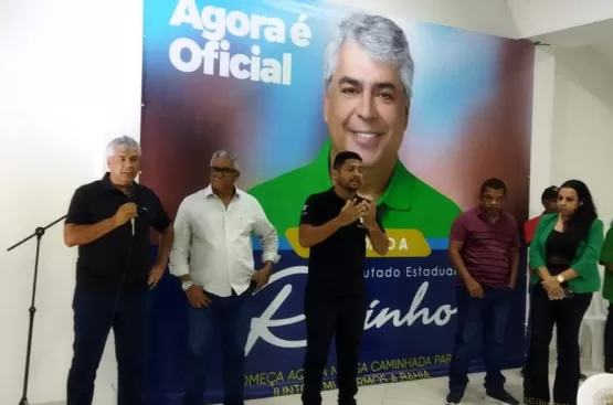 Deputado Robinho tem encontro com lideranças políticas em Teixeira de Freitas