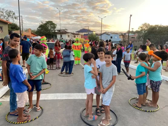 Prefeito Beto Pinto entrega várias obras no aniversário de 64 anos de emancipação política de Medeiros Neto