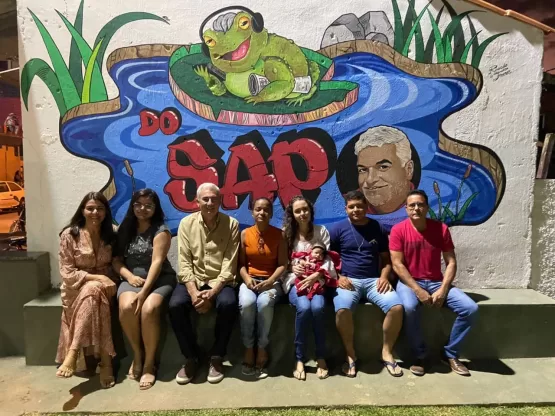 Prefeito Beto Pinto entrega várias obras no aniversário de 64 anos de emancipação política de Medeiros Neto
