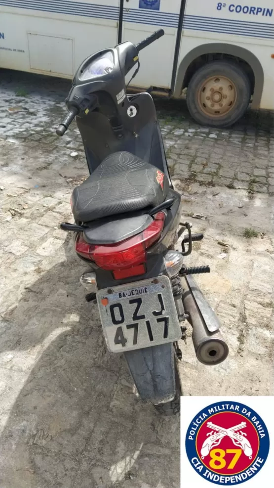 PM aborda centenas de pessoas, carros e motos em blitz na Operação Força Total
