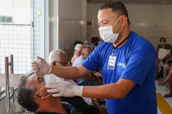 Teixeirenses participam do mutirão para cirurgia de catarata; campanha faz parte do projeto Mais Saúde Menos Fila