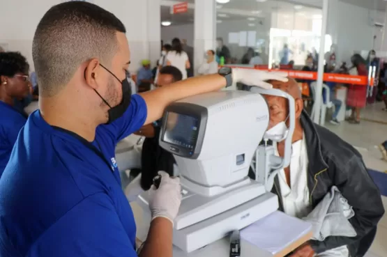 Teixeirenses participam do mutirão para cirurgia de catarata; campanha faz parte do projeto Mais Saúde Menos Fila