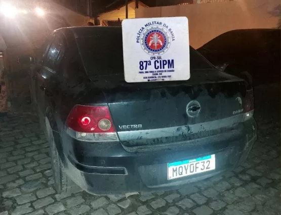 PM recupera em Teixeira de Freitas carro roubado no ES