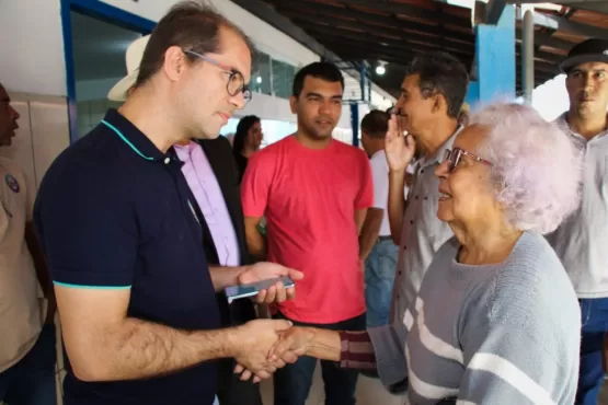 Teixeira de Freitas - Prefeitura no Seu Bairro: 14ª edição ocorreu na Escola Amigos de Aracruz, no bairro Liberdade II