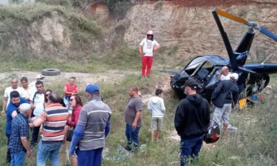 Helicóptero com deputado federal cai na Bahia