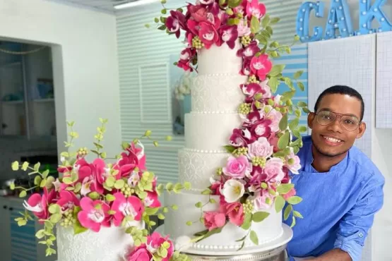 Confeiteiro vice-campeão do ‘Bake Off Brasil’ morre aos 27 anos