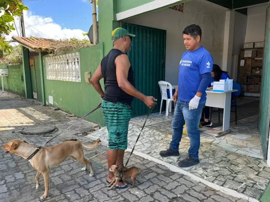 Vigilância Sanitária realiza Dia D da Vacinação antirrábica nas Unidades de Saúde de Mucuri e Itabatã