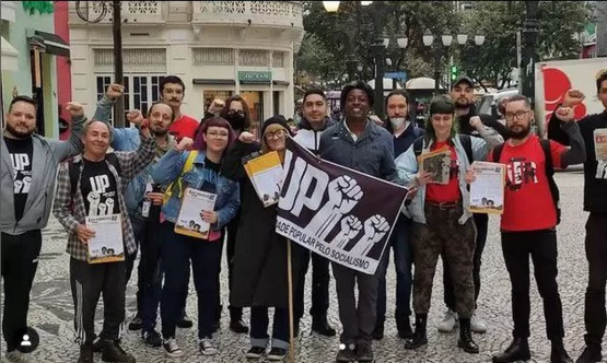 Leo Pericles associa pobreza ao risco de depressão