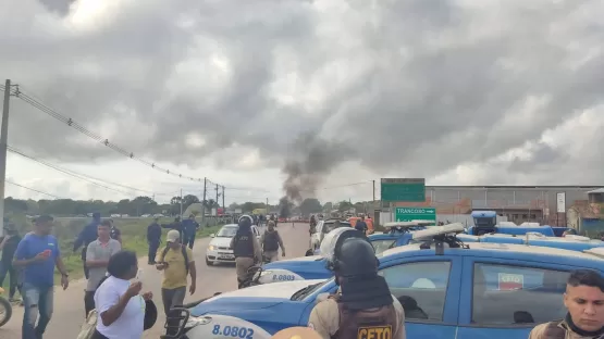 Trancoso- Trechos da BA-001 são interditados por integrantes do Movimento de Resistência Camponesa