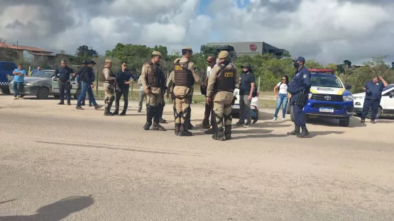 Trancoso- Trechos da BA-001 são interditados por integrantes do Movimento de Resistência Camponesa