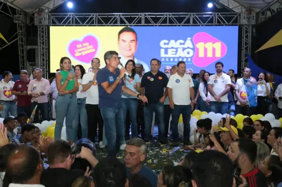 Em Teixeira de Freitas ACM Neto se compromete a entregar Hospital Regional no Extremo Sul e diz que atual governo não deixa legado na região